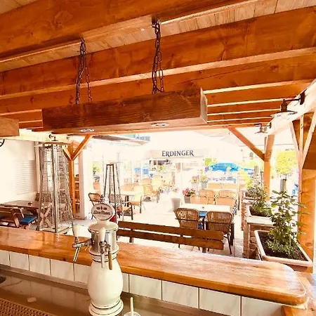 Diele 3* ديتمولد