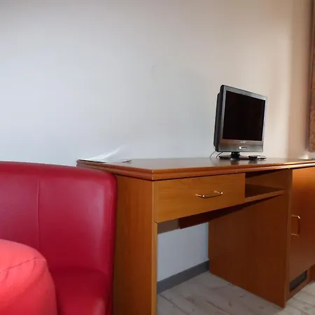 فندق Diele ديتمولد