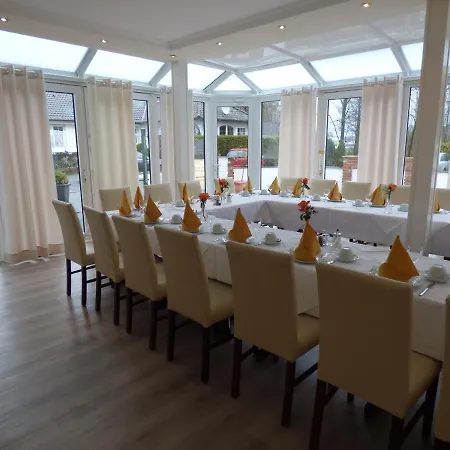 فندق Diele ديتمولد